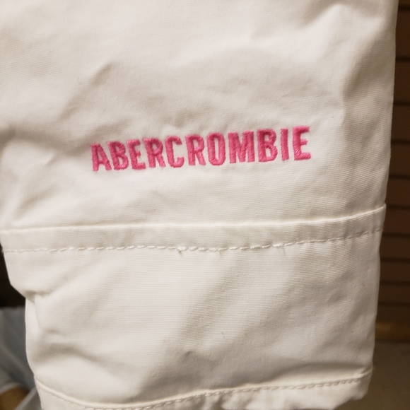 White Abercrombie & Fitch Winter Jacket w/ pink Logo - Picture 5 of 7